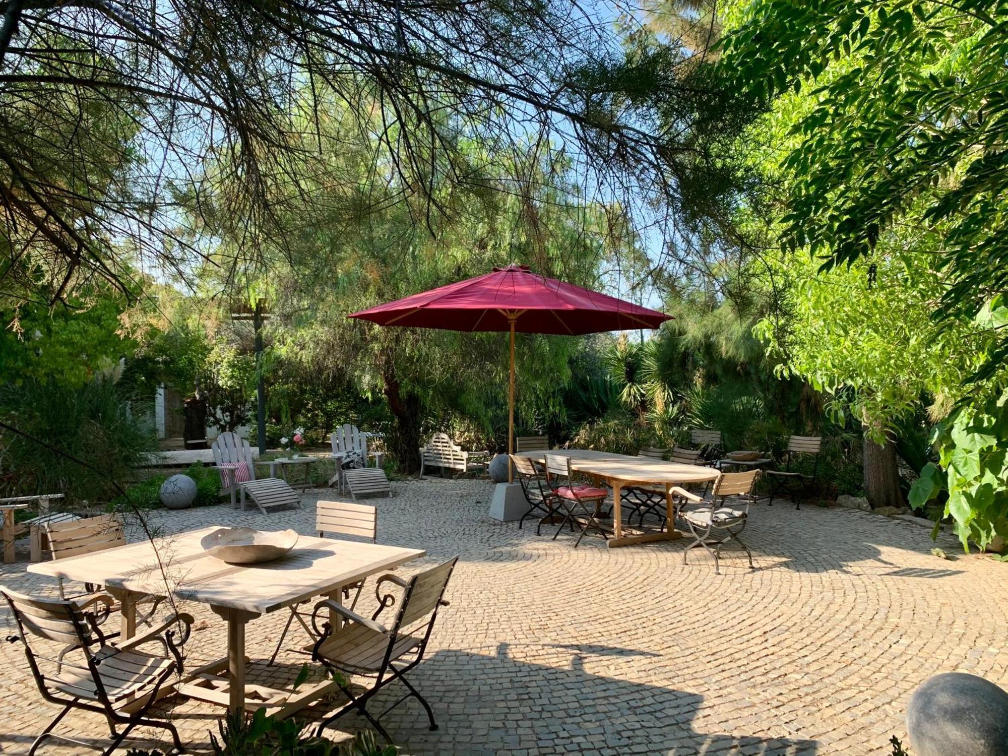 Casa Stardust & Cottages Quelfes 外观 照片