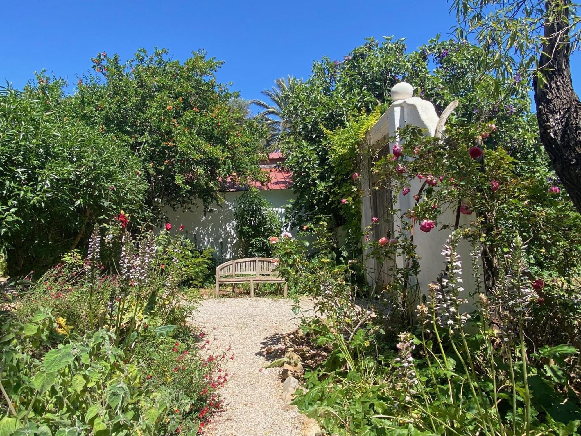 Casa Stardust & Cottages Quelfes 外观 照片